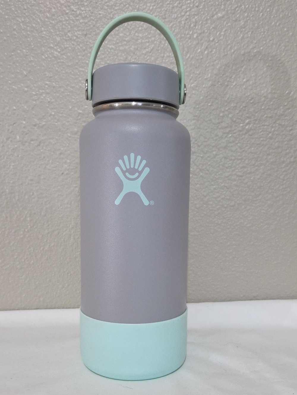 Hydro Flask 32oz Water Bottle